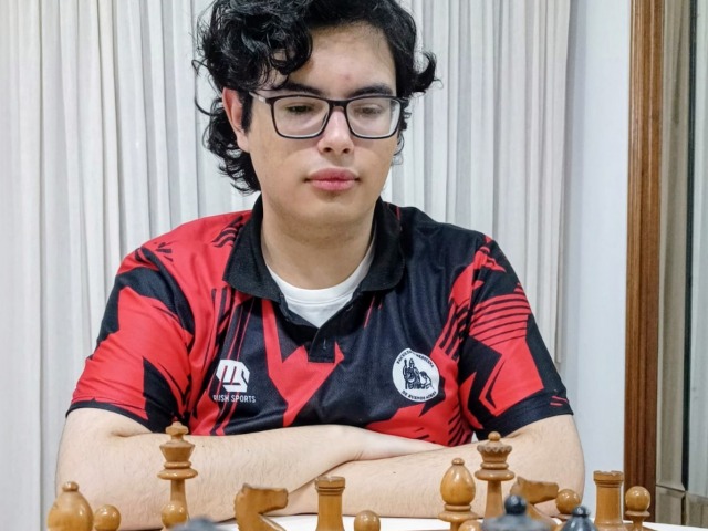Augusto Ara�a brill� en el Torneo Interfacultades
